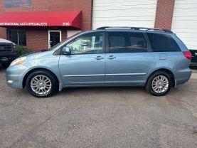 2008 TOYOTA SIENNA VAN V6, 3.5 LITER XLE MINIVAN 4D