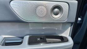 2020 Lincoln Navigator - Image 20