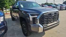 2024 Toyota Tundra Crewmax - Image 3