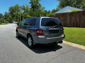 2005 Toyota Highlander - Image 8