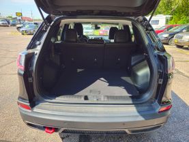 2019 JEEP CHEROKEE SUV V6, 3.2 LITER TRAILHAWK SPORT UTILITY 4D