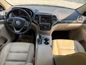 2018 JEEP GRAND CHEROKEE SUV V6, VVT, 3.6 LITER LIMITED SPORT UTILITY 4D at T&T Repairables - used car dealership in Spencer, Indiana.