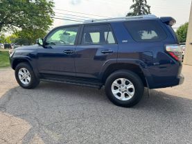 2018 TOYOTA 4RUNNER SUV V6, 4.0 LITER SR5 SPORT UTILITY 4D