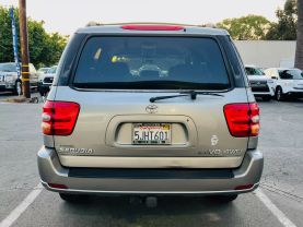 2004 TOYOTA SEQUOIA