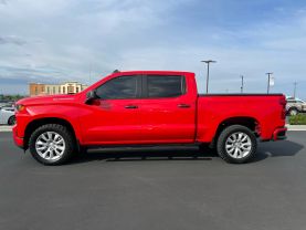 2021 CHEVROLET SILVERADO 1500 CREW CAB PICKUP 4-CYL, TURBO, 2.7 LITER CUSTOM PICKUP 4D 5 3/4 FT - The Auto Lot