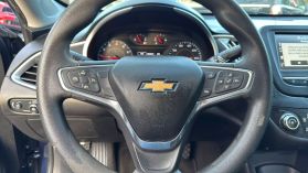 2018 Chevrolet Malibu - Image 11