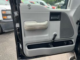 2005 FORD F150 REGULAR CAB PICKUP V6, 4.2 LITER STX PICKUP 2D 6 1/2 FT