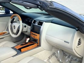 2006 CADILLAC XLR CONVERTIBLE V8, 4.6 LITER CONVERTIBLE 2D