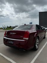 2019 CHRYSLER 300 SEDAN V6, 3.6 LITER 300 TOURING SEDAN 4D