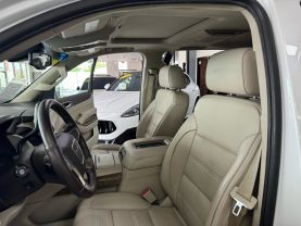 2017 GMC YUKON XL SUV V8, ECOTEC3, 6.2 LITER DENALI SPORT UTILITY 4D
