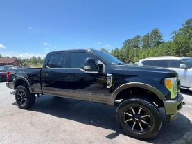 2017 Ford F250 Super Duty Crew Cab King Ranch Pickup 4d 6 3/4 Ft - Image 9