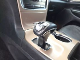 2015 Jeep Grand Cherokee - Image 22