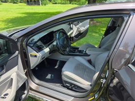 2016 HYUNDAI SONATA SEDAN 4-CYL, 2.4 LITER SPORT SEDAN 4D