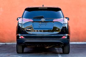 2018 TOYOTA RAV4 SUV - AUTOMATIC - Gentle Carmen Auto
