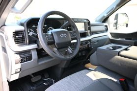 2023 FORD F450 SUPER DUTY REGULAR CAB & CHASSIS CAB CHASSIS V8, 7.3 LITER XLT CAB & CHASSIS 2D