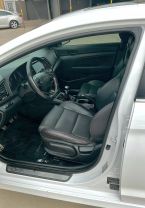 2017 HYUNDAI ELANTRA SEDAN WHITE MANUAL - Villas Autos LLC