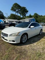 2010 NISSAN MAXIMA