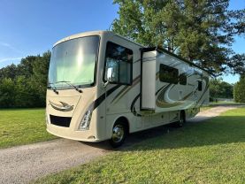 Used 2019 THOR MOTOR COACH WINDSPORT - - 29M - LA Auto Star located in Virginia Beach, VA