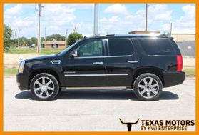 2011 CADILLAC ESCALADE SUV V8, FLEX FUEL, 6.2 LITER SPORT UTILITY 4D