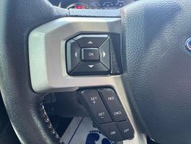 2019 FORD F250 SUPER DUTY CREW CAB PICKUP V8, TURBO DIESEL, 6.7 LITER LARIAT PICKUP 4D 6 3/4 FT
