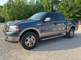 2005 FORD F150 SUPERCREW CAB PICKUP V8, 5.4 LITER LARIAT PICKUP 4D 5 1/2 FT at T&T Repairables - used car dealership in Spencer, Indiana.