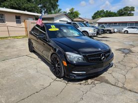 2011 MERCEDES-BENZ C-CLASS SEDAN V6, 3.0 LITER C 300 LUXURY SEDAN 4D