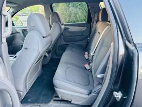 2015 CHEVROLET TRAVERSE SUV V6, 3.6 LITER LS SPORT UTILITY 4D