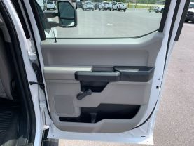 2020 FORD F250 SUPER DUTY CREW CAB 8FT KNAPHEIDE SERVICE BED TRUCK SERVICE/UTILITY TRUCKS V8, FLEX FUEL, 6.2 LITER XL PICKUP 4D 8 FT - Eddies Auto Sales