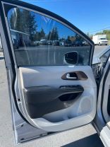 2017 CHRYSLER PACIFICA VAN V6, 3.6 LITER TOURING-L MINIVAN 4D