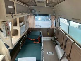 1999 TOYOTA HIACE VAN 1KZ-TE AMBULANCE