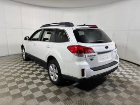2011 SUBARU OUTBACK WAGON 4-CYL, PZEV, 2.5 LITER 2.5I LIMITED WAGON 4D