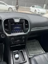 2019 CHRYSLER 300 SEDAN V6, 3.6 LITER 300 TOURING SEDAN 4D