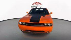 2014 DODGE CHALLENGER COUPE V8, HEMI, 5.7 LITER R/T CLASSIC COUPE 2D