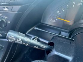 1994 CHEVROLET CORVETTE HATCHBACK V8, 5.7 LITER COUPE 2D