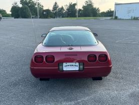 1994 CHEVROLET CORVETTE HATCHBACK V8, 5.7 LITER COUPE 2D