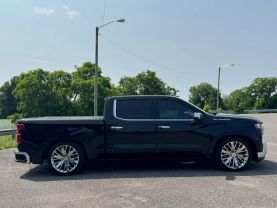 2021 CHEVROLET SILVERADO 1500 CREW CAB PICKUP V8, ECOTEC3, DFM, 6.2 LITER LTZ PICKUP 4D 5 3/4 FT
