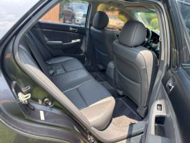 2006 Honda Accord - Image 11