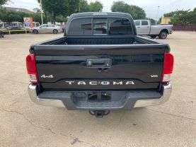2017 TOYOTA TACOMA DOUBLE CAB SR5 PICKUP 4D 5 FT