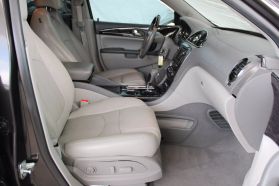 2017 Buick Enclave - Image 9