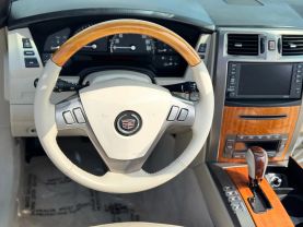 2006 CADILLAC XLR CONVERTIBLE V8, 4.6 LITER CONVERTIBLE 2D