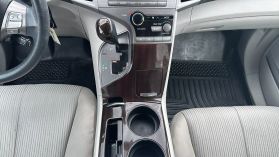 2012 Toyota Venza - Image 25