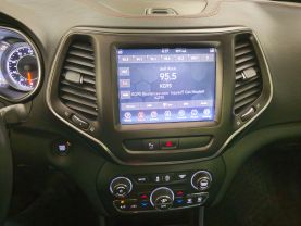 2019 JEEP CHEROKEE SUV V6, 3.2 LITER TRAILHAWK SPORT UTILITY 4D
