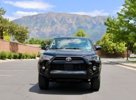 2021 TOYOTA 4RUNNER SUV V6, 4.0 LITER SR5 SPORT UTILITY 4D