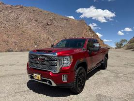2022 GMC SIERRA 2500 HD CREW CAB PICKUP V8, 6.6 LITER DENALI PICKUP 4D 6 1/2 FT
