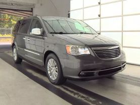 2015 CHRYSLER TOWN & COUNTRY VAN V6, 3.6 LITER TOURING-L MINIVAN 4D