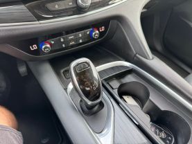 2020 BUICK ENCLAVE SUV V6, 3.6 LITER ESSENCE SPORT UTILITY 4D