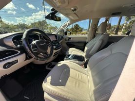2021 CHRYSLER PACIFICA HYBRID VAN V6, HYBRID, 3.6 LITER TOURING L VAN 4D