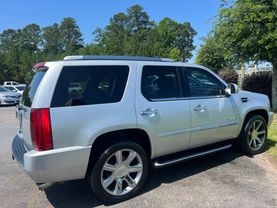 2014 Cadillac Escalade Luxury Sport Utility 4d - Image 7