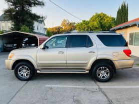 2005 TOYOTA SEQUOIA