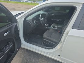 2016 DODGE CHARGER SEDAN V8, HEMI, 5.7 LITER R/T SEDAN 4D